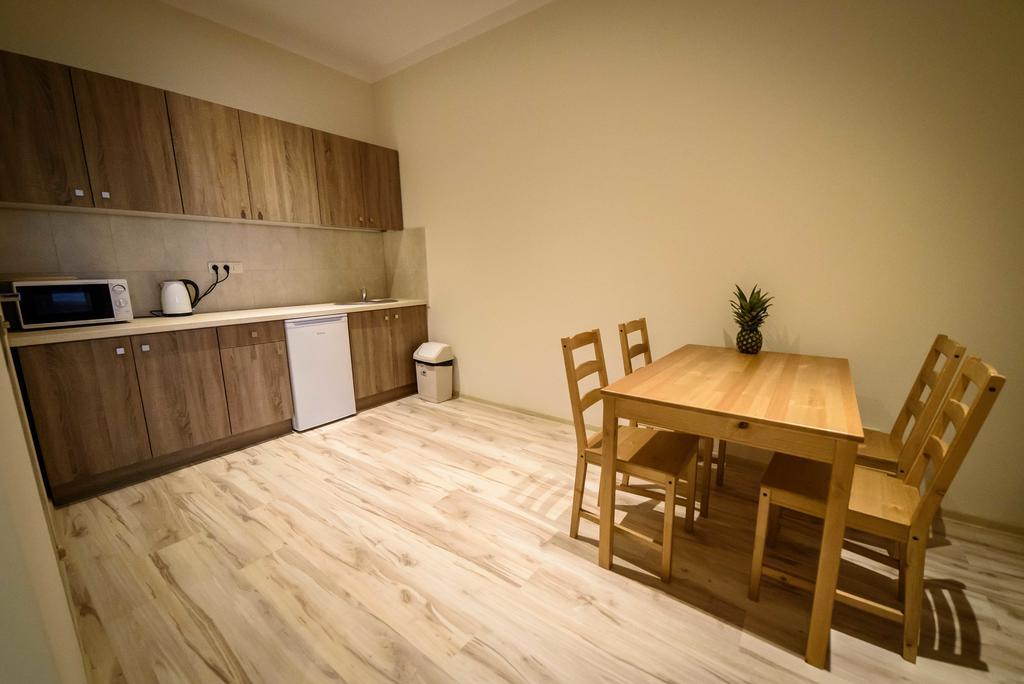 Apartamenty Walowa 4 Тарнув Экстерьер фото